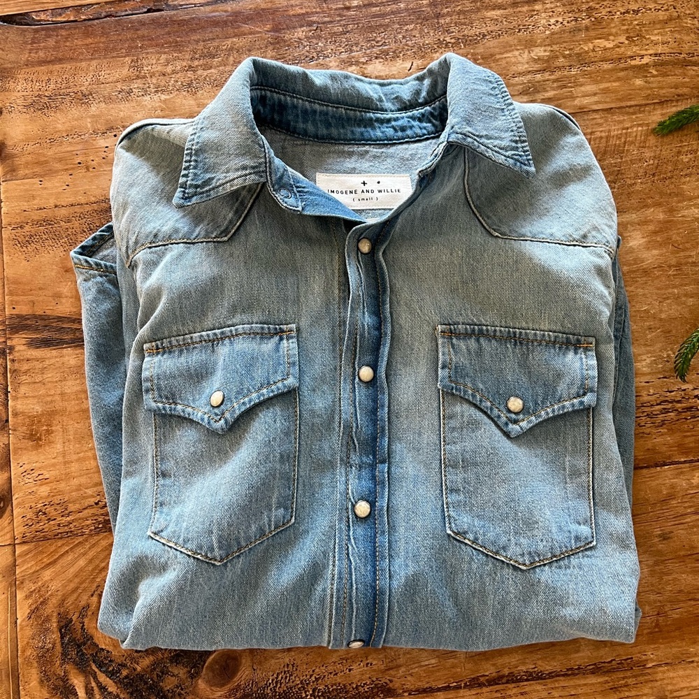 Imogene + Willie Leah Washed Pearl Snap NWOT